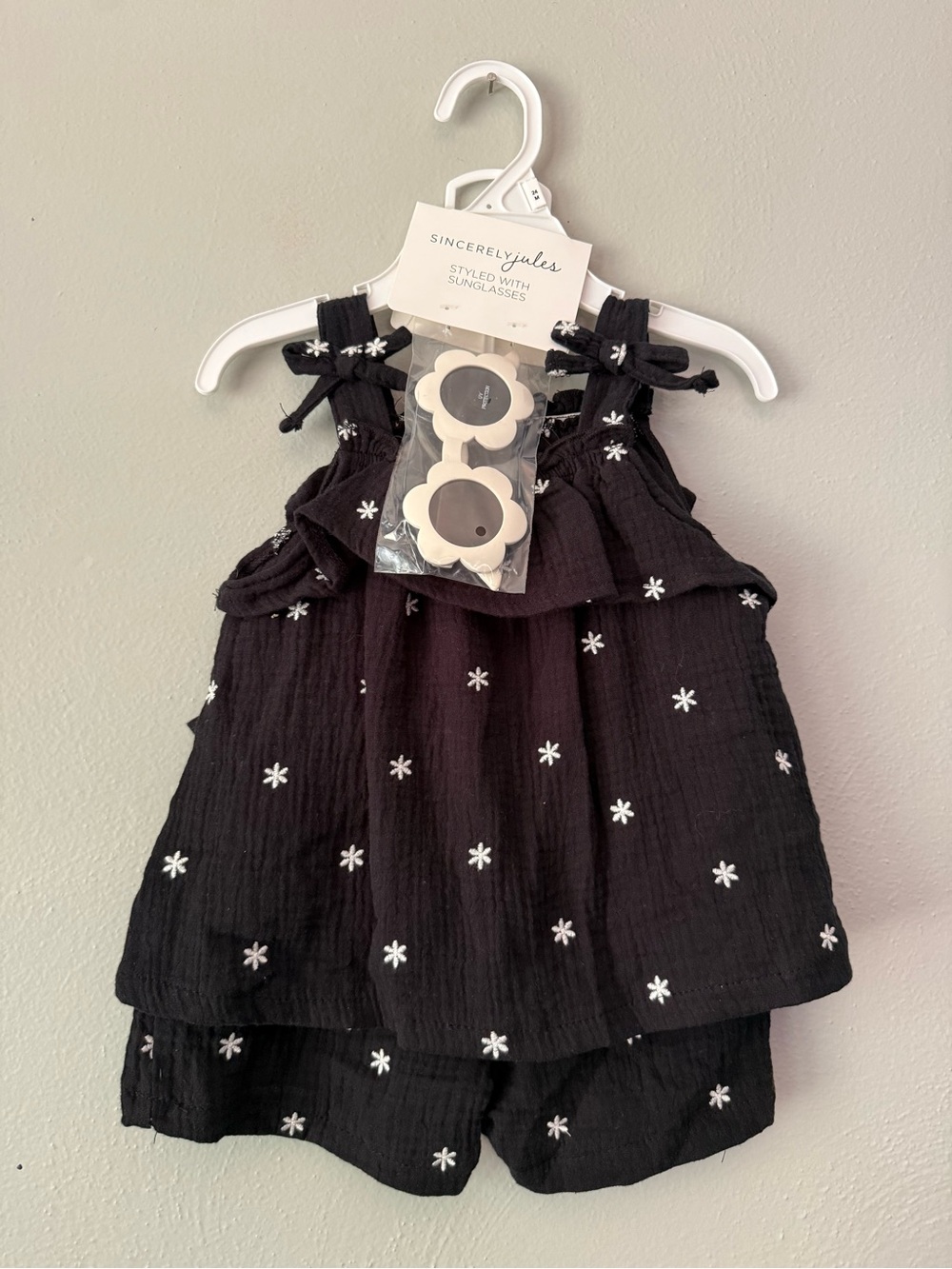 Sincerely Jules Black and White Floral Embroidered Two-Piece Set